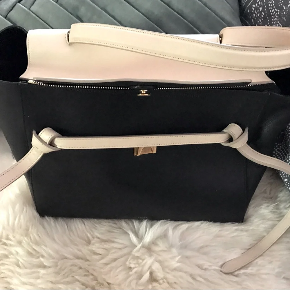 ✨ CELINE ✨ Bicolor Belt Bag - Black and Cream - Stunning and Timeless - Picture 8 of 12